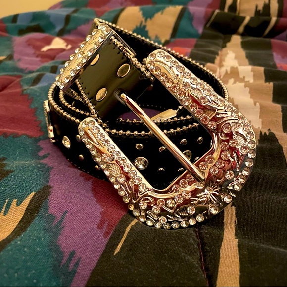 Black Cross Rhinestone Belt - Picture 2 of 10